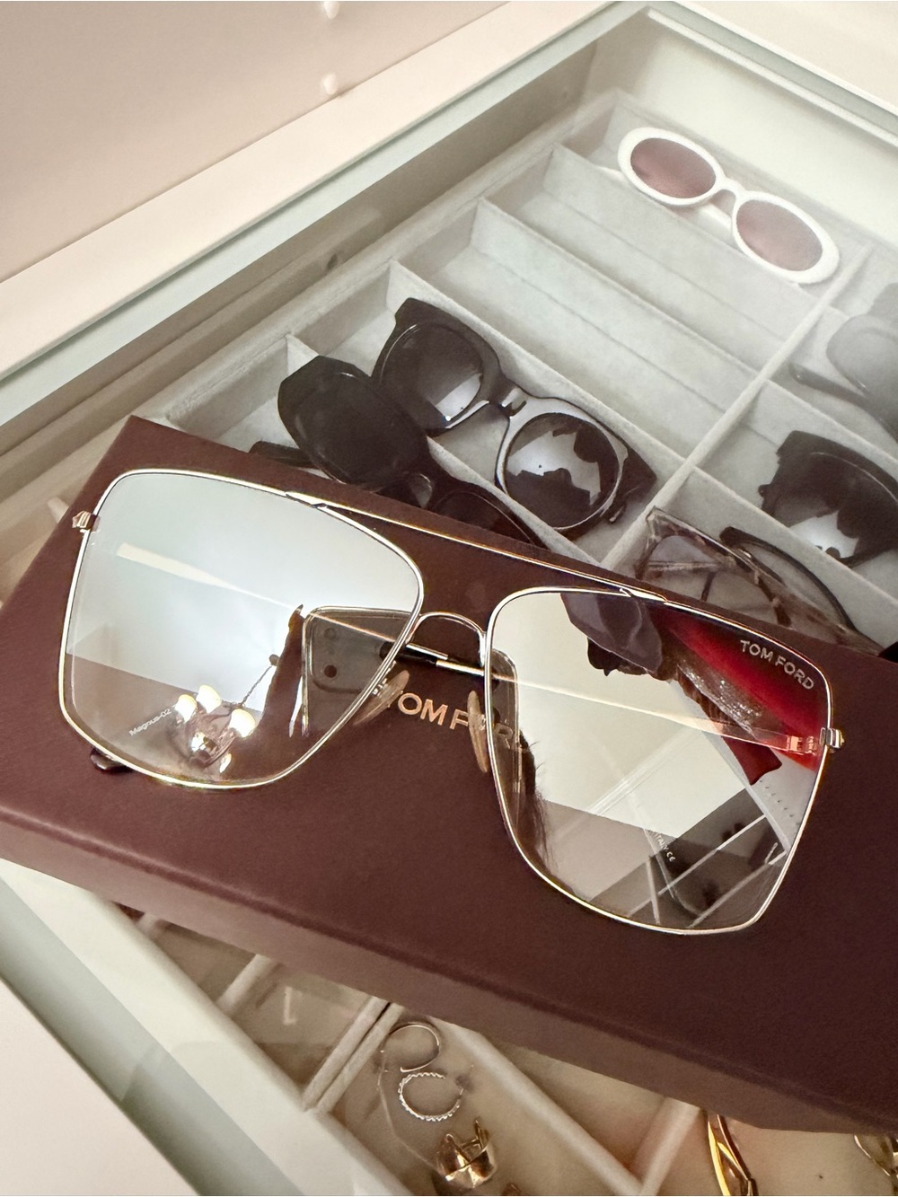 Tom Ford Oversized Aviator Sunglasses Gold Frame with Gradient Lenses